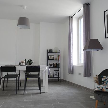 Maison Carree/Coeur Historique De Nimes - Superbe Appt 55M² ภายนอก รูปภาพ