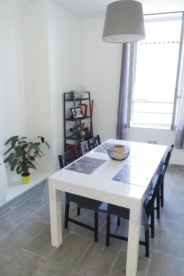 Maison Carree/Coeur Historique De Nimes - Superbe Appt 55M² ภายนอก รูปภาพ
